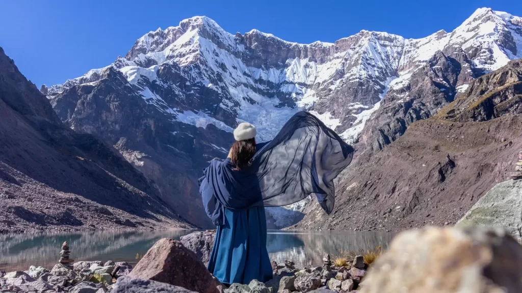 Tourists climbing the Salkantay Mountains