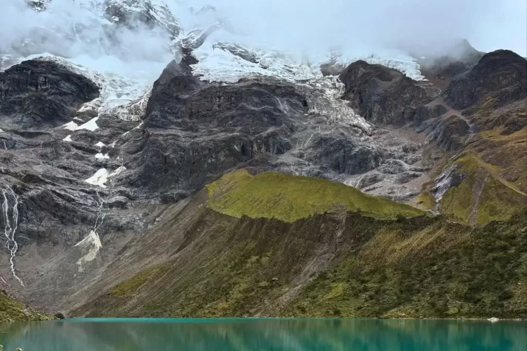 Salkantay lake and snowy mountain